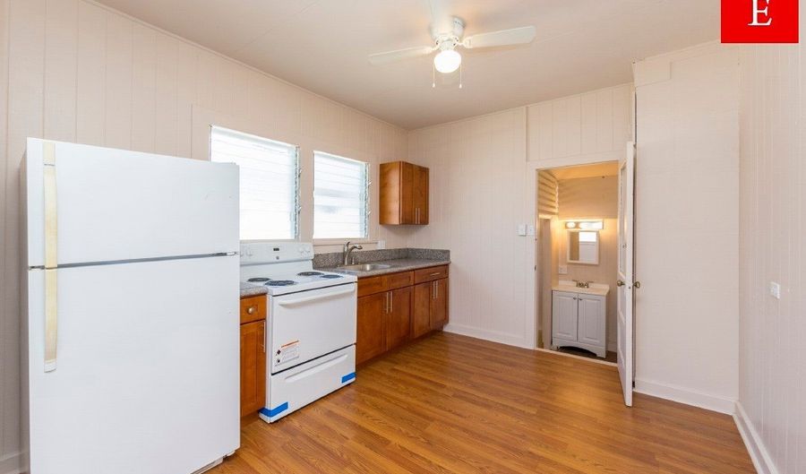 1738 Citron St E, Honolulu, HI 96826 - 2 Beds, 2 Bath