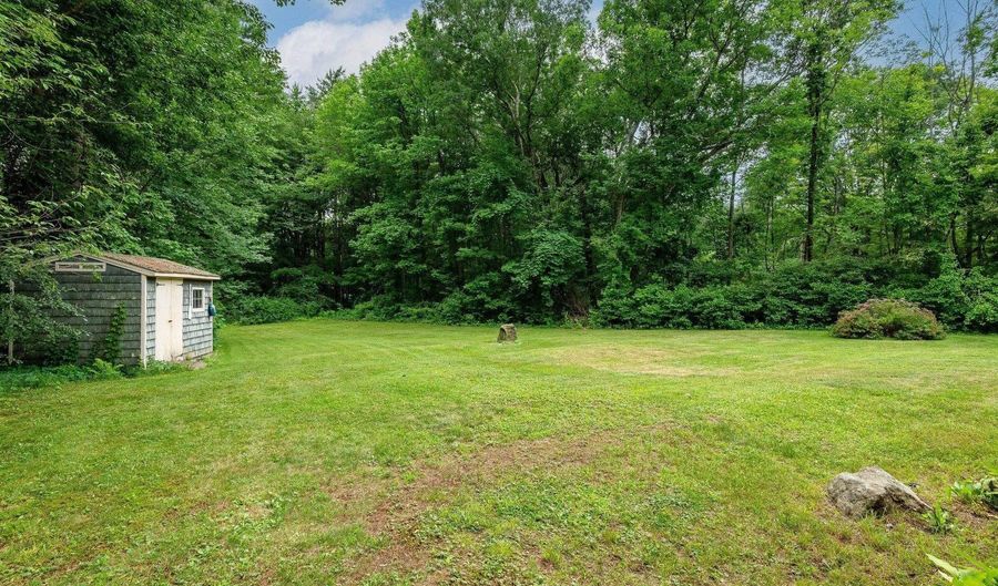 23 Island Pond Rd, Atkinson, NH 03811 - 2 Beds, 1 Bath