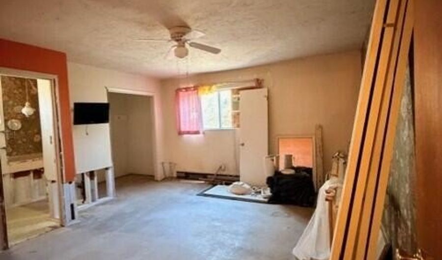 880 S La Mesa Cir, Benson, AZ 85602 - 4 Beds, 3 Bath