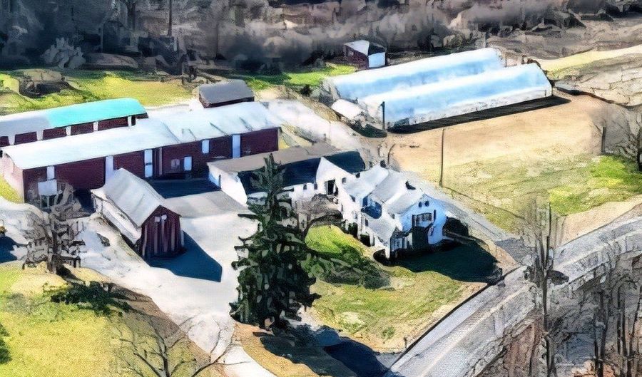 194 Beacon Valley Rd, Beacon Falls, CT 06403 - 4 Beds, 2 Bath