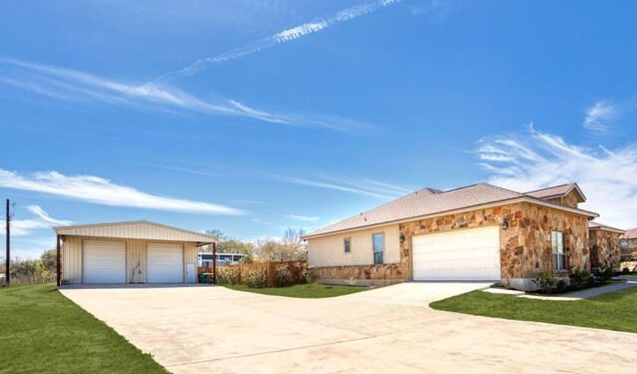 174 Big Oak, Adkins, TX 78101 - 4 Beds, 3 Bath