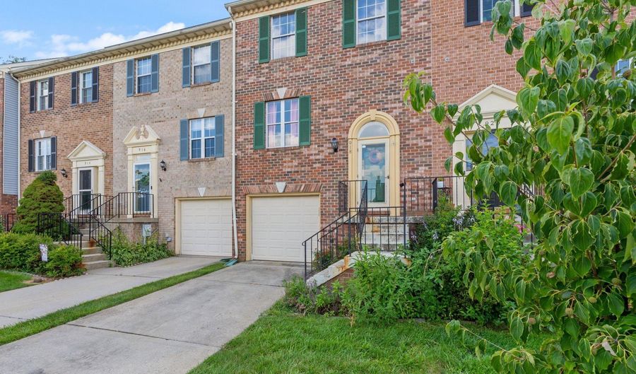 918 CHESNEY Ln, Bel Air, MD 21014 - 3 Beds, 4 Bath