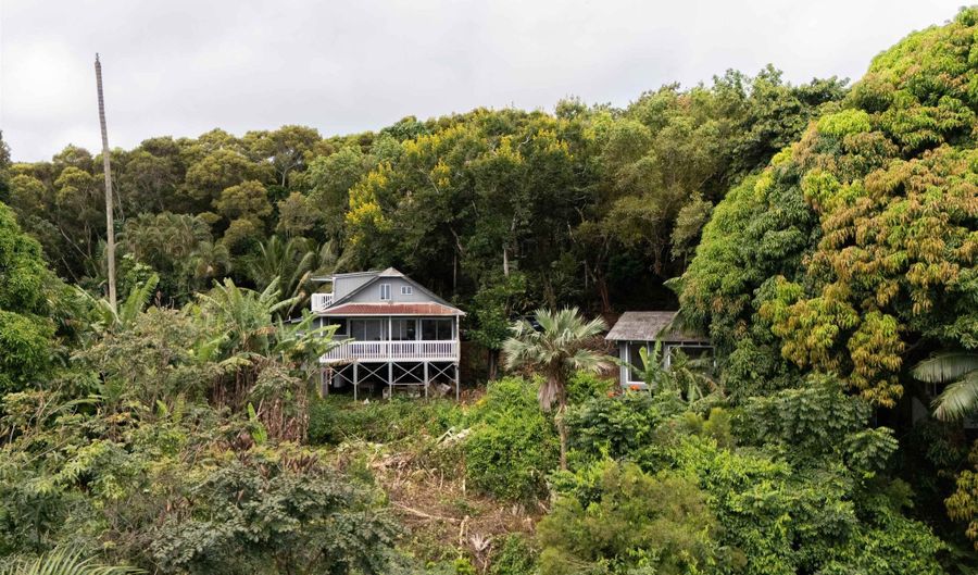 420 Haumana Rd, Haiku, HI 96708 - 2 Beds, 1 Bath