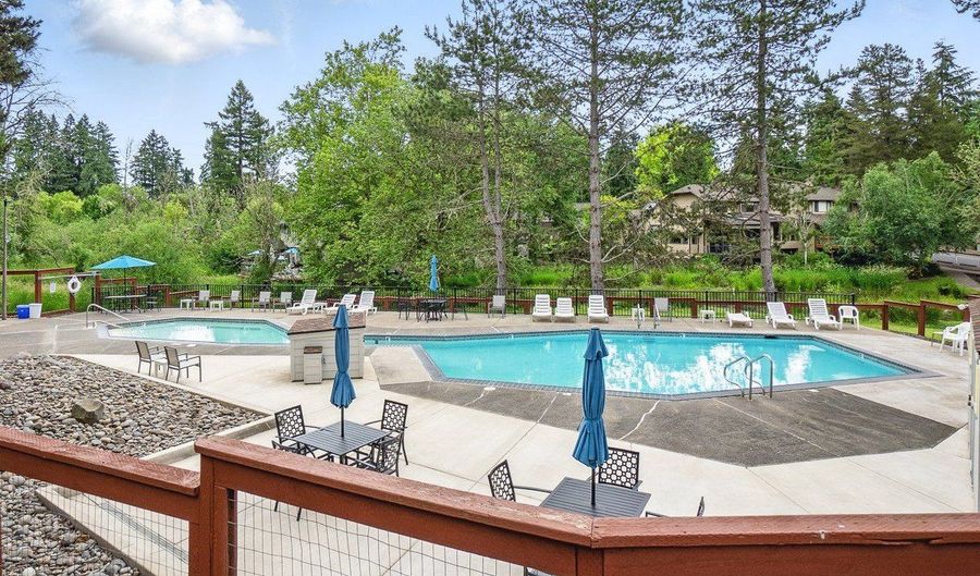 15765 SW VILLAGE Cir, Beaverton, OR 97007 - 2 Beds, 2 Bath