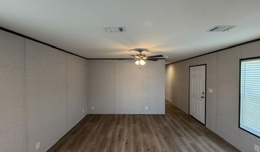 90 Tower Manor Cir E 90, Auburndale, FL 33823 - 3 Beds, 2 Bath