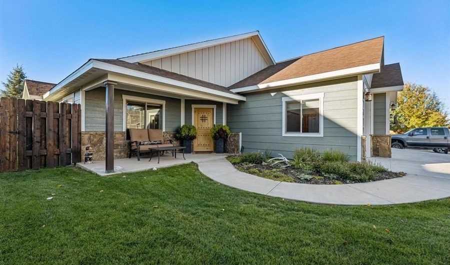 808 Hickory Rdg, Bayfield, CO 81122 - 4 Beds, 2 Bath