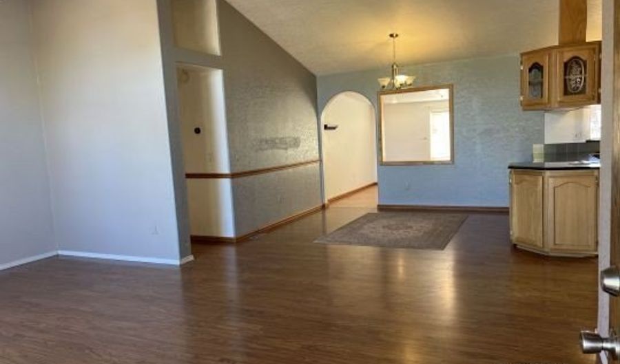 15 W Concord Brg, Big Water, UT 84741 - 3 Beds, 2 Bath
