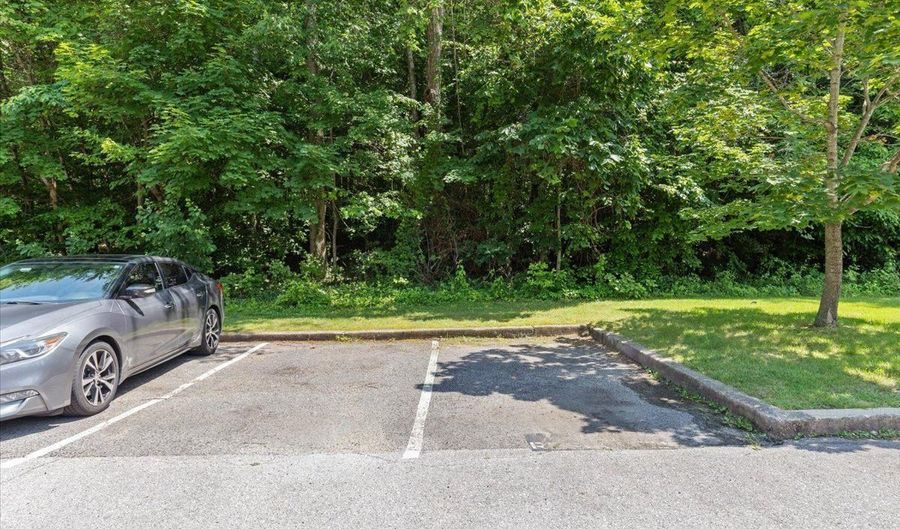12909 MARQUETTE Ln, Bowie, MD 20715 - 2 Beds, 2 Bath