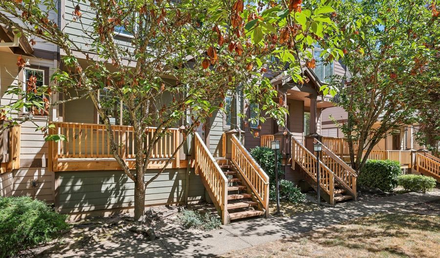 16236 SW GAGE Ln, Beaverton, OR 97006 - 3 Beds, 3 Bath