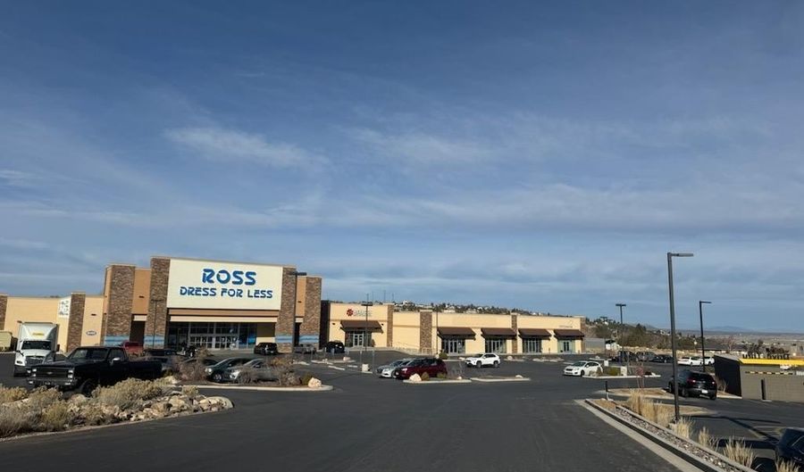 990 S Main St, Cedar City, UT 84720 - 0 Beds, 0 Bath