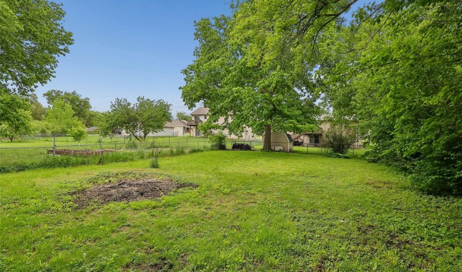 1307 Greene St, Adel, IA 50003 - 3 Beds, 2 Bath