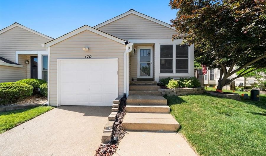 170 Cascade Terrace Dr, Ballwin, MO 63021 - 2 Beds, 2 Bath