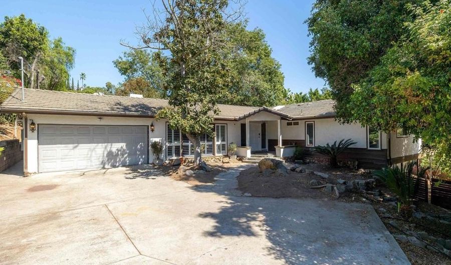 10549 Anaheim Dr, La Mesa, CA 91941 - 4 Beds, 3 Bath