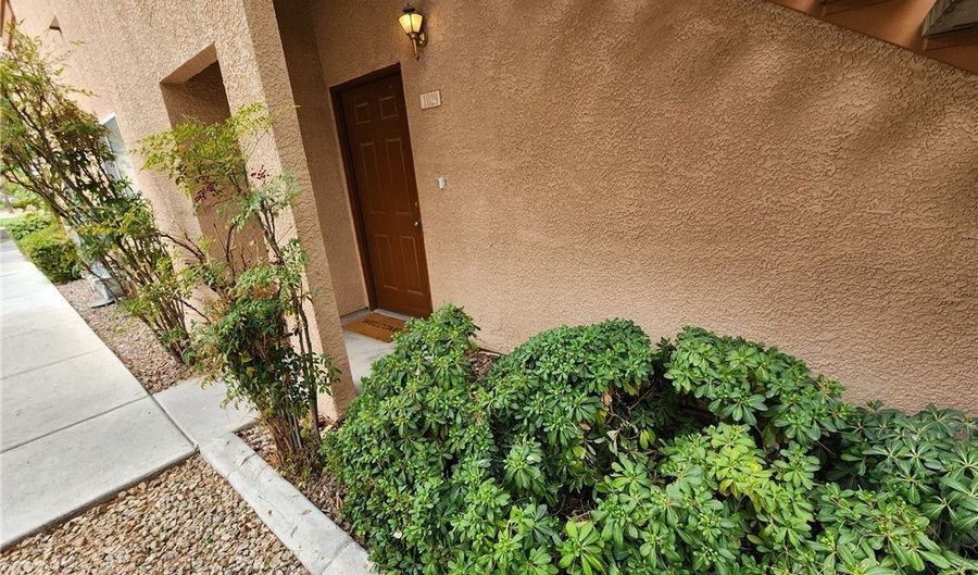 1050 E Cactus Ave 1029, Las Vegas, NV 89183 - 2 Beds, 2 Bath