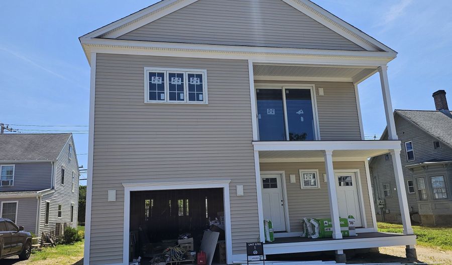 151-153 E Main St 1, Clinton, CT 06413 - 0 Beds, 2 Bath