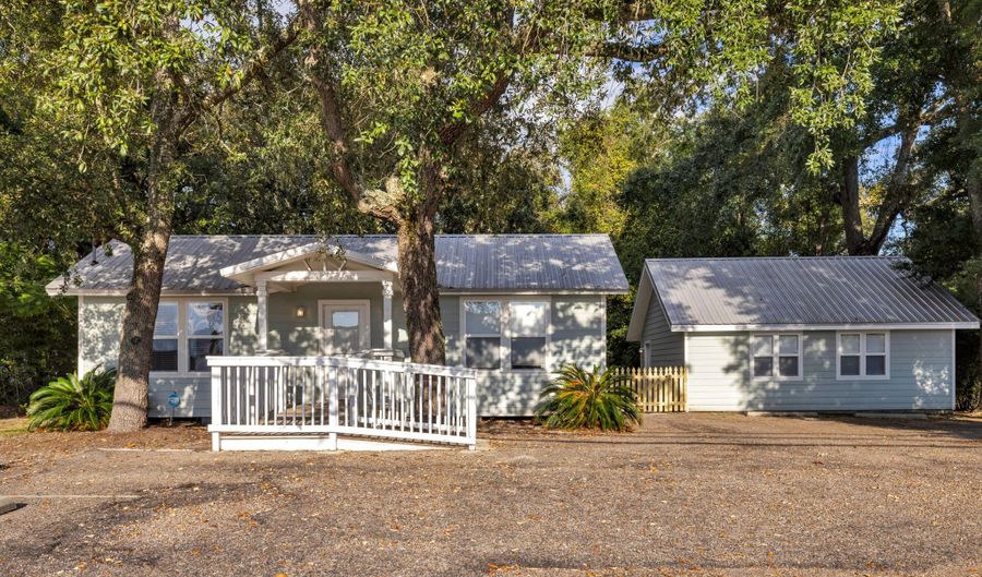 266 Debuys Rd, Biloxi, MS 39531 - 2 Beds, 1 Bath