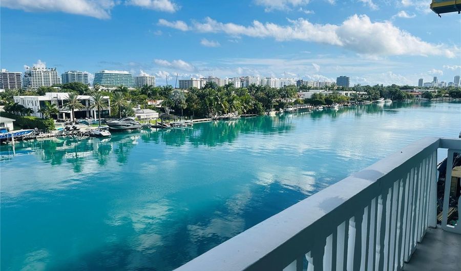 9501 E Bay Harbor Dr 5B, Bay Harbor Islands, FL 33154 - 2 Beds, 2 Bath