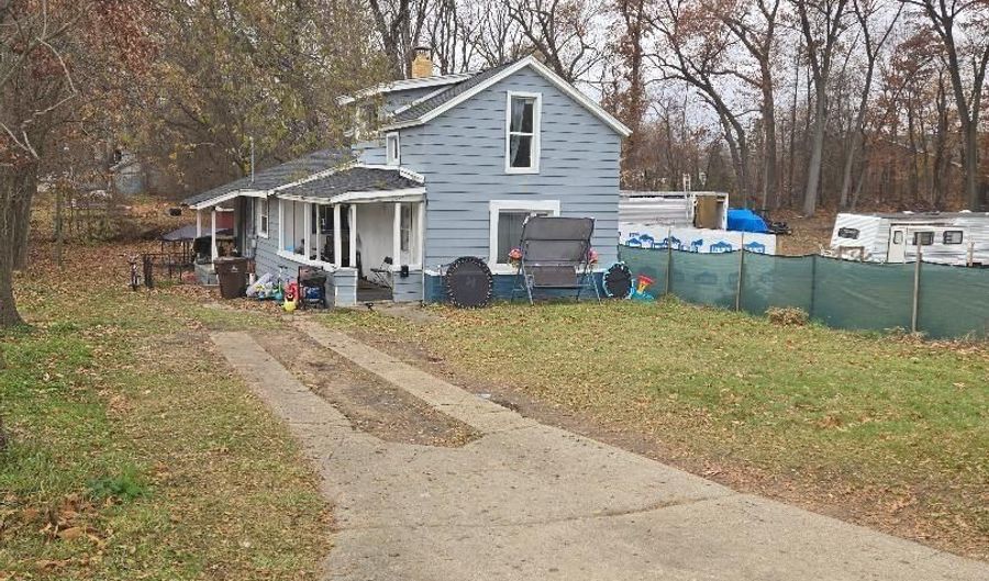 1201 Chauncey St, Albion, MI 49224 - 2 Beds, 1 Bath
