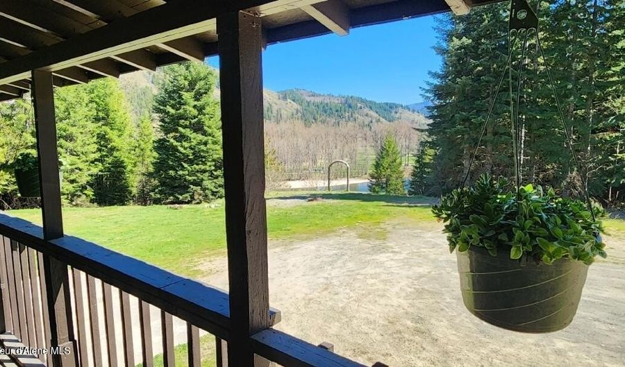 19856 B St Joe River Rd, Calder, ID 83808 - 3 Beds, 3 Bath