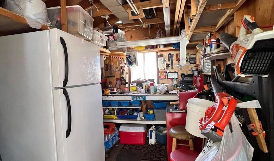 1110 S HWY 80 100, Benson, AZ 85602 - 3 Beds, 2 Bath