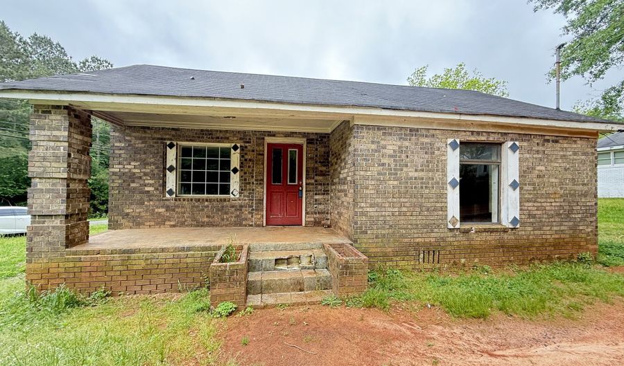108 College, Barnesville, GA 30204 - 2 Beds, 1 Bath