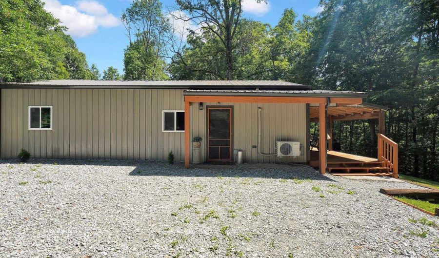 75 Schores Ln, Bedford, IN 47421 - 2 Beds, 1 Bath