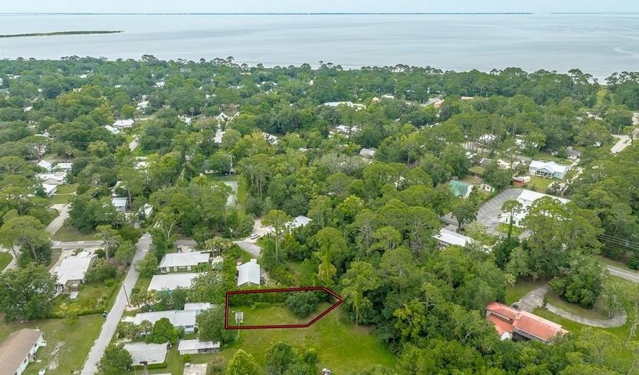225 B Ave G, Apalachicola, FL 32320 - 0 Beds, 0 Bath
