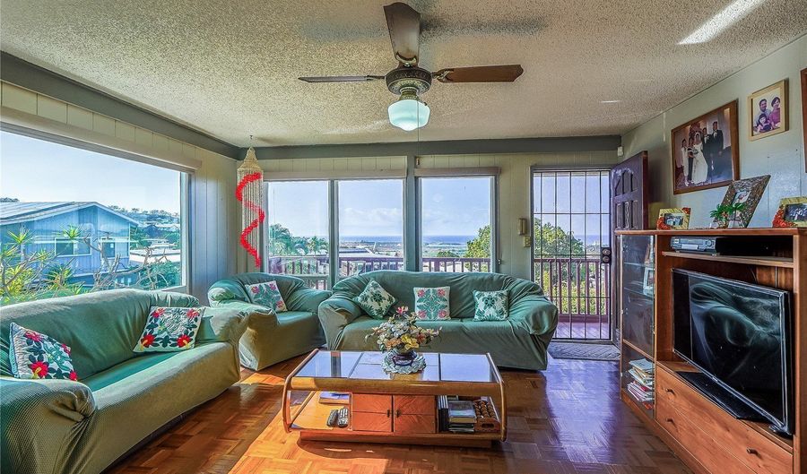 92-691 Wainohia Way, Kapolei, HI 96707 - 4 Beds, 2 Bath