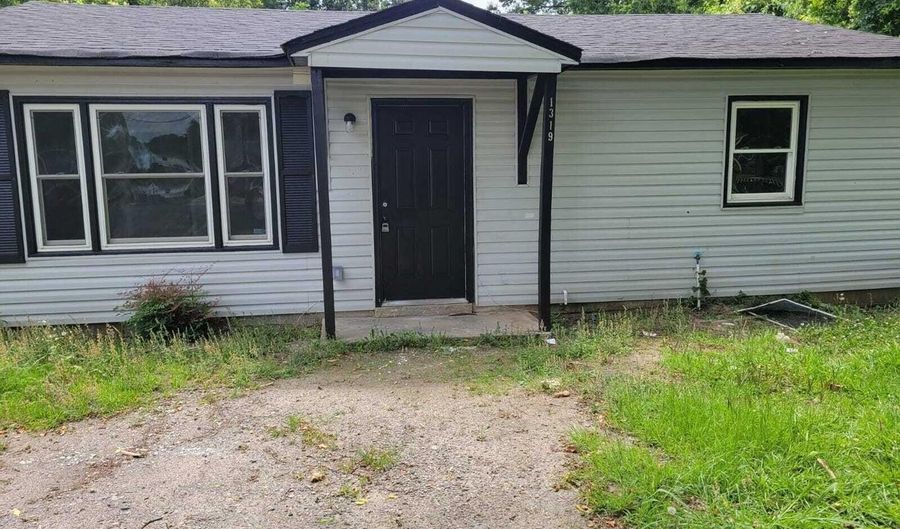 1319 Wallace Street St, Augusta, GA 30901 - 3 Beds, 1 Bath