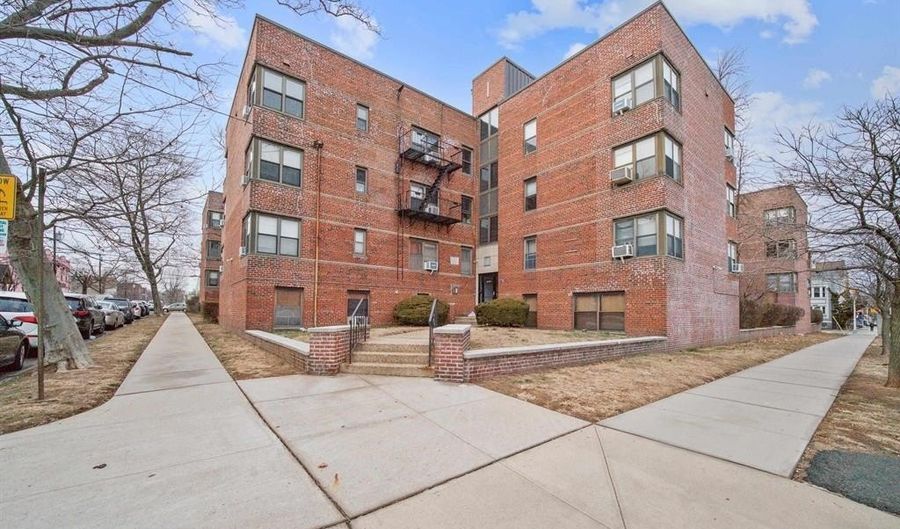 1011 AVENUE C 322, Bayonne, NJ 07002 - 1 Beds, 1 Bath