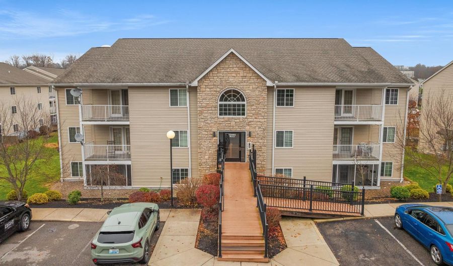 10565 Michael Dr 10, Alexandria, KY 41001 - 2 Beds, 2 Bath