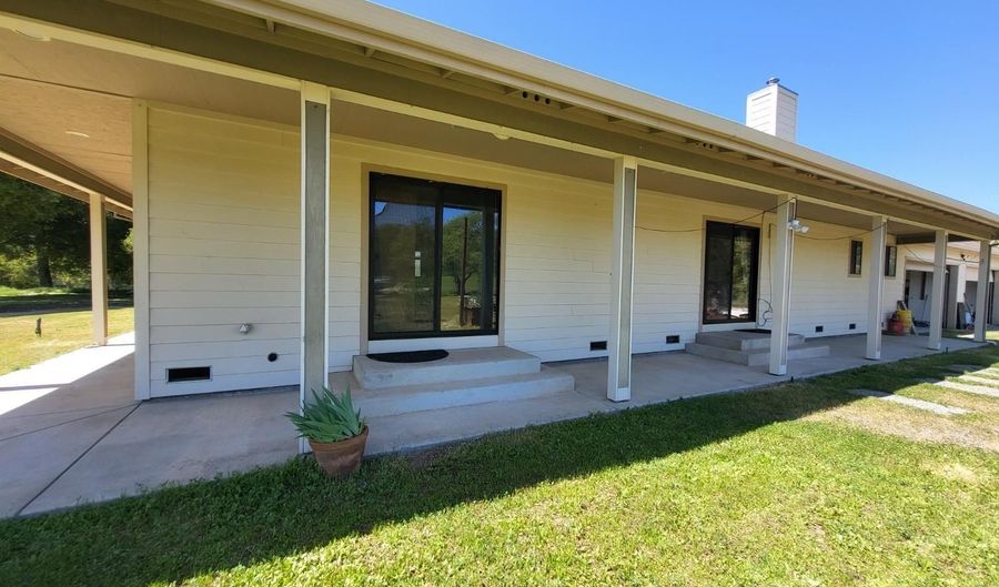 10093 Bailinquick Rd, Angels Camp, CA 95222 - 3 Beds, 3 Bath