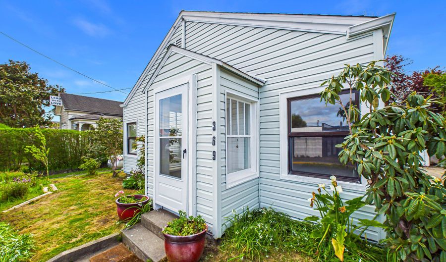 369 H St, Arcata, CA 95521 - 3 Beds, 1 Bath