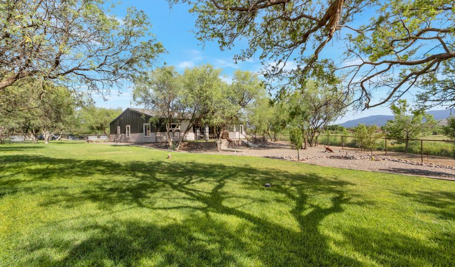 2332 S Diamond Creek Ln, Camp Verde, AZ 86322 - 4 Beds, 4 Bath