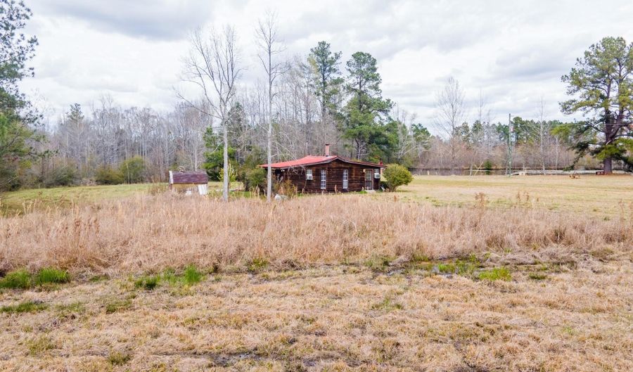1420 Baltic Rd, Blackville, SC 29817 - 1 Beds, 1 Bath