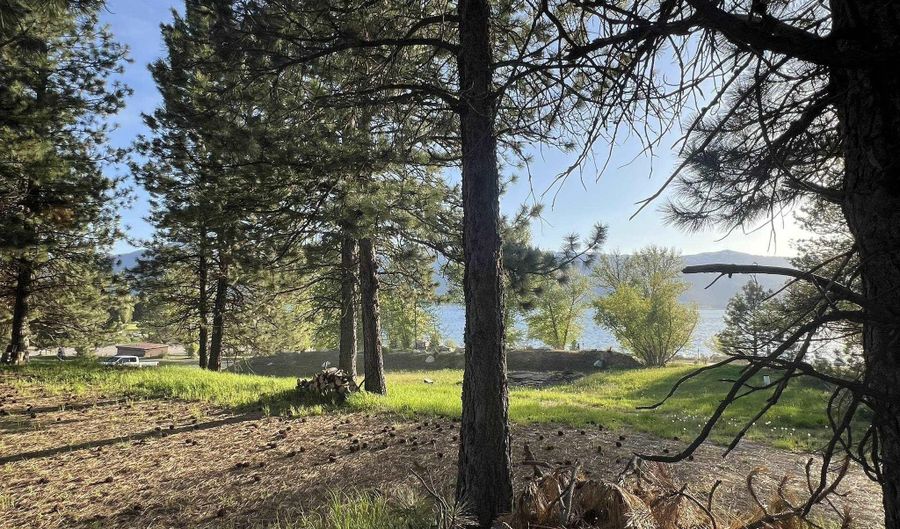 515 Lakeview Dr, Cascade, ID 83611 - 0 Beds, 0 Bath