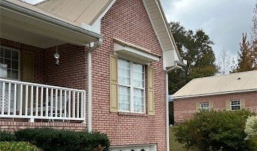 3912 VALLEY FORD Rd, Adger, AL 35006 - 3 Beds, 2 Bath