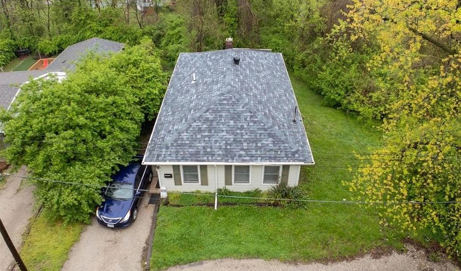 3310 Leroy Ave, Alton, IL 62002 - 2 Beds, 1 Bath