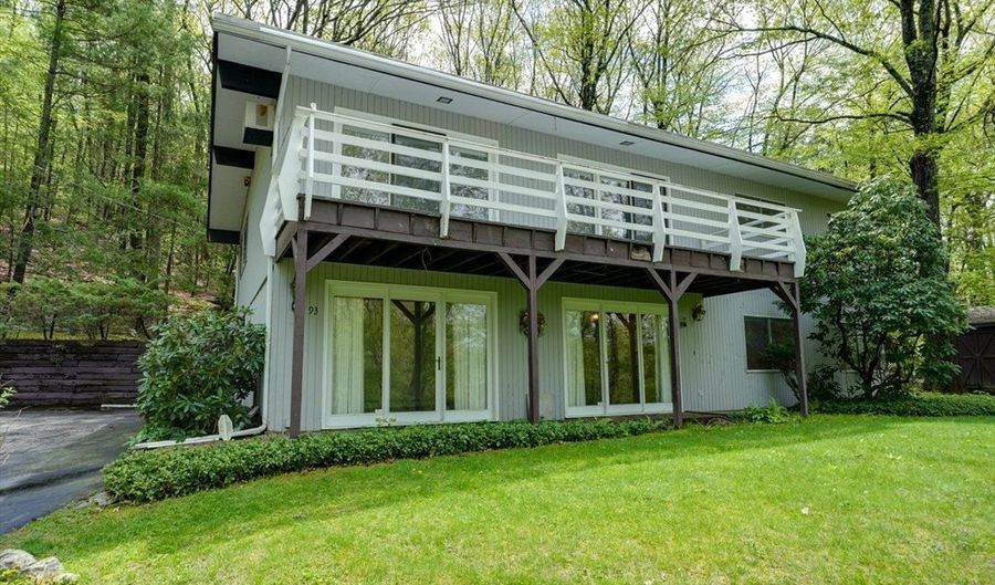 93 Vaughn Hill Rd, Bolton, MA 01740 - 4 Beds, 2 Bath