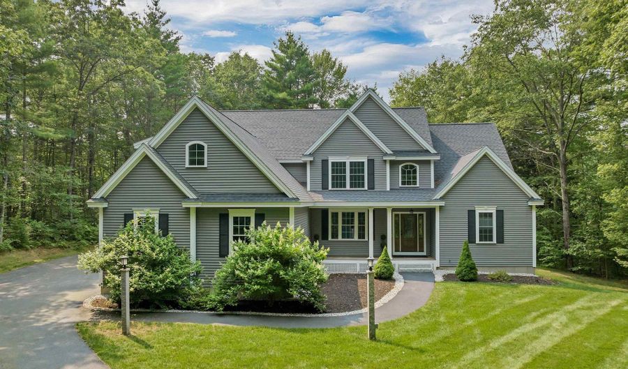 3 Victoria Rdg, Amherst, NH 03031 - 4 Beds, 4 Bath