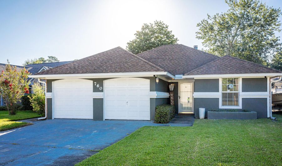 760 S Whitney Dr, Biloxi, MS 39532 - 3 Beds, 2 Bath