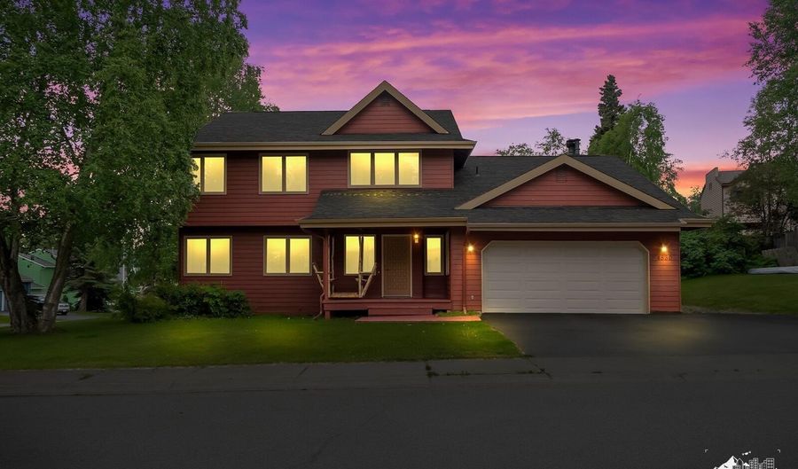 4830 Retriever Cir, Anchorage, AK 99502 - 4 Beds, 3 Bath