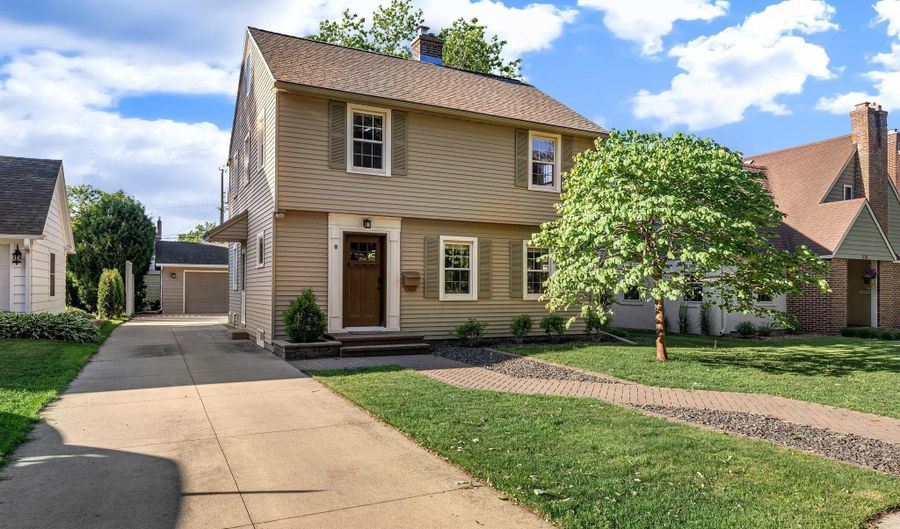 512 6th Ave SW, Austin, MN 55912 - 3 Beds, 2 Bath