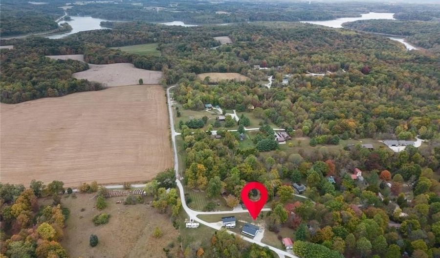 3111 Chigger Ridge Rd, Birdseye, IN 47513 - 4 Beds, 2 Bath