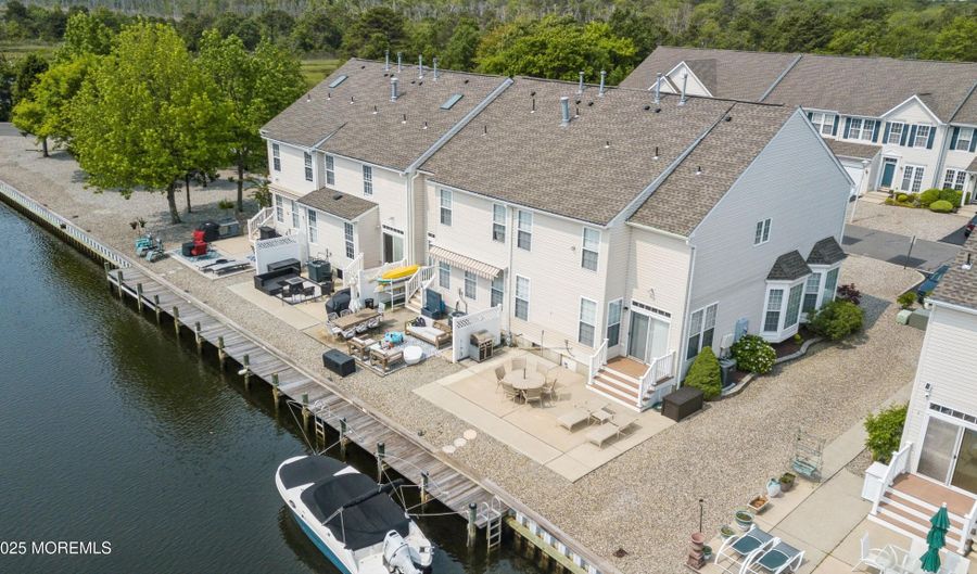 4 Osprey Ln, Bayville, NJ 08721 - 3 Beds, 3 Bath