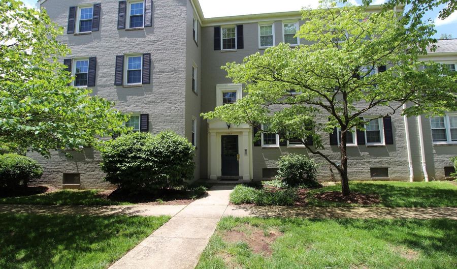 1413 BELLE VIEW Blvd C2, Alexandria, VA 22307 - 2 Beds, 1 Bath