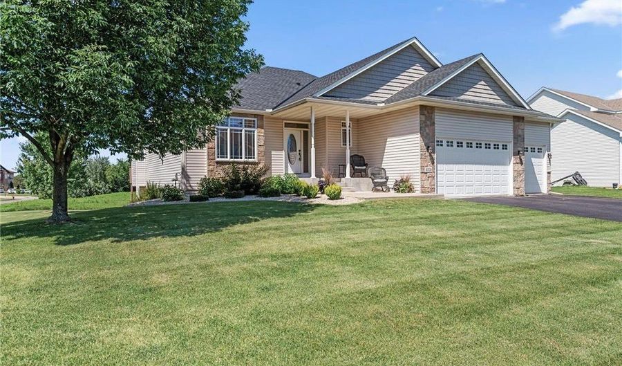 10720 49th Ct NE, Albertville, MN 55301 - 5 Beds, 3 Bath