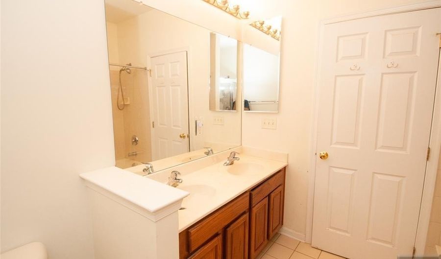 514 Deluca Rd, Belleville, NJ 07109 - 2 Beds, 3 Bath