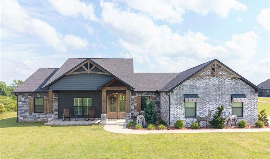 2215 Deepwood Dr, Alma, AR 72921 - 3 Beds, 2 Bath