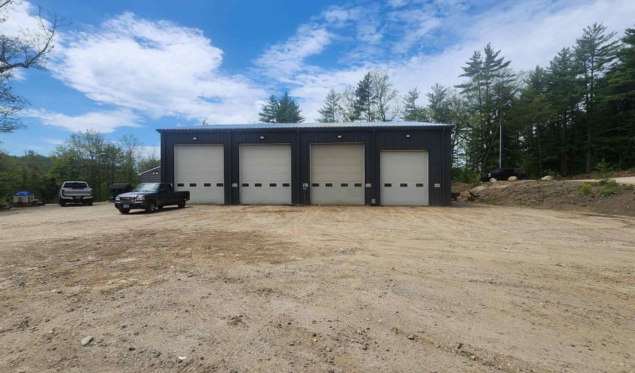 237 N Bennington Rd, Bennington, NH 03442 - 2 Beds, 3 Bath